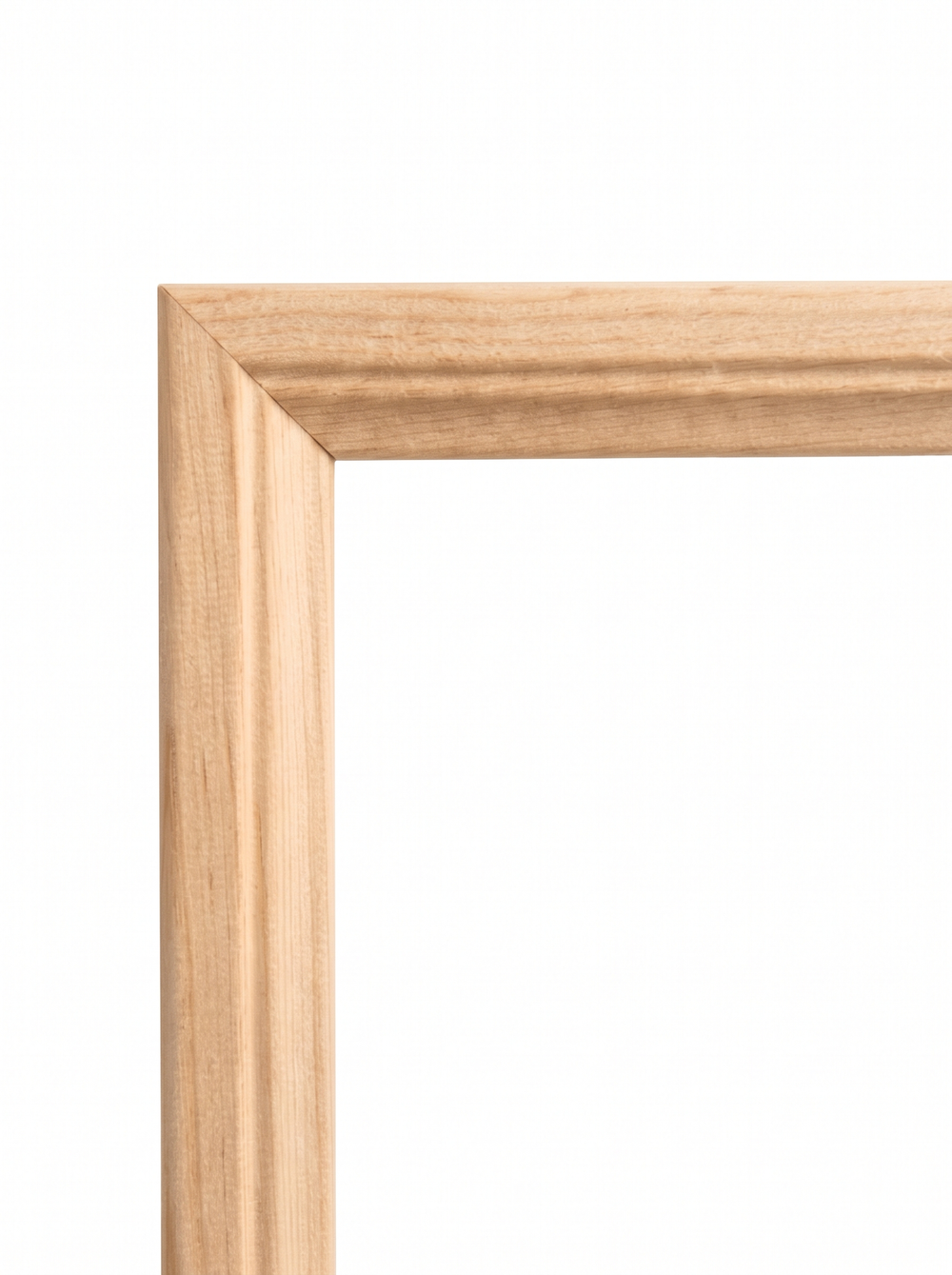Bilderamme Bellis i natur (Natural wood, T1058) – 13 mm klassisk profilert treramme etter mål